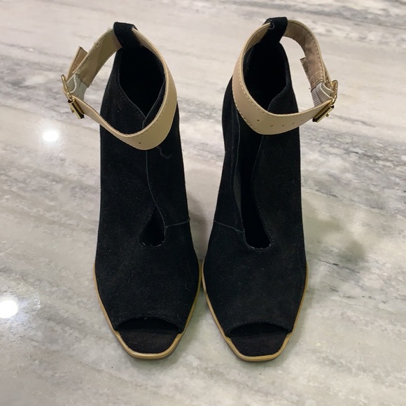 Woven brand Black Suede Peep-Toe Wedge - Picture 4 of 8